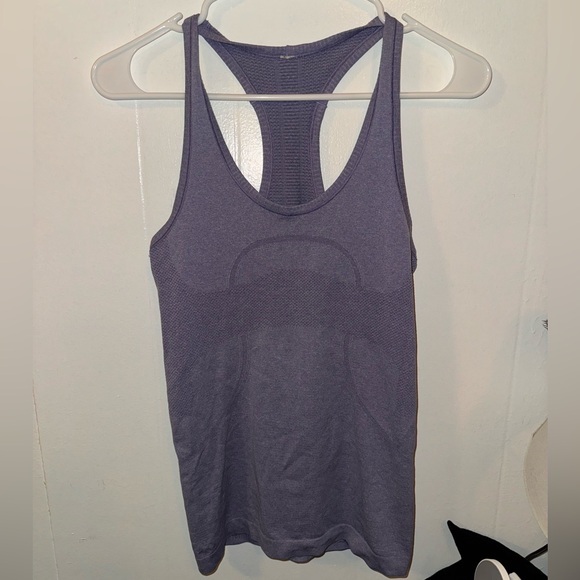 Lululemon Women’s Swiftly Tech Racerback Tank Top - Size 4, Purple - Picture 1 of 3